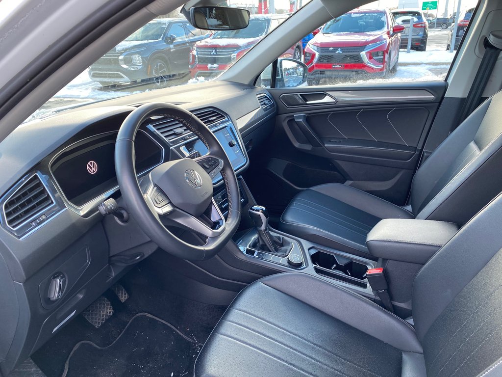 2024 Volkswagen Tiguan COMFORTLINE**4MOTION**TOIT OUVRANT**CUIR**CARPLAY in Saint-Eustache, Quebec - 4 - w1024h768px