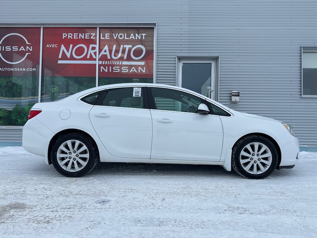 2017 Buick Verano BASE in Amos, Quebec - 4 - w1024h768px