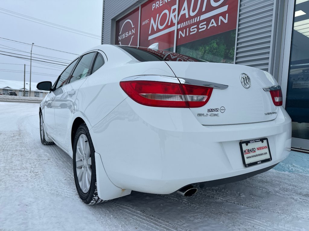 2017 Buick Verano BASE in Amos, Quebec - 5 - w1024h768px