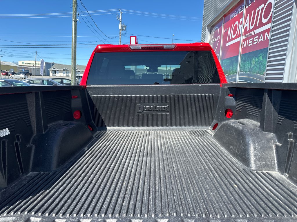 Chevrolet Silverado 1500 LT Crew cab 4X4 2025 à Amos, Québec - 18 - w1024h768px