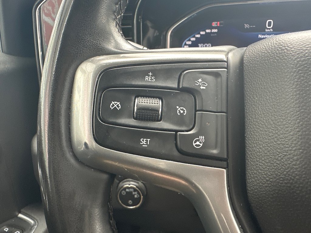Chevrolet Silverado 1500 LT Crew cab 4X4 2025 à Amos, Québec - 13 - w1024h768px