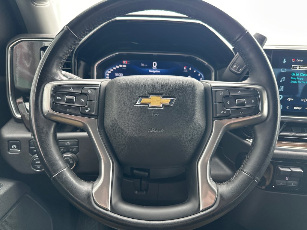 Chevrolet Silverado 1500 LT Crew cab 4X4 2025 à Amos, Québec - 10 - w1024h768px