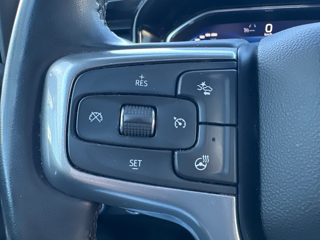 2025 Chevrolet Silverado 1500 LT Crew cab 4X4 in Amos, Quebec - 12 - w1024h768px