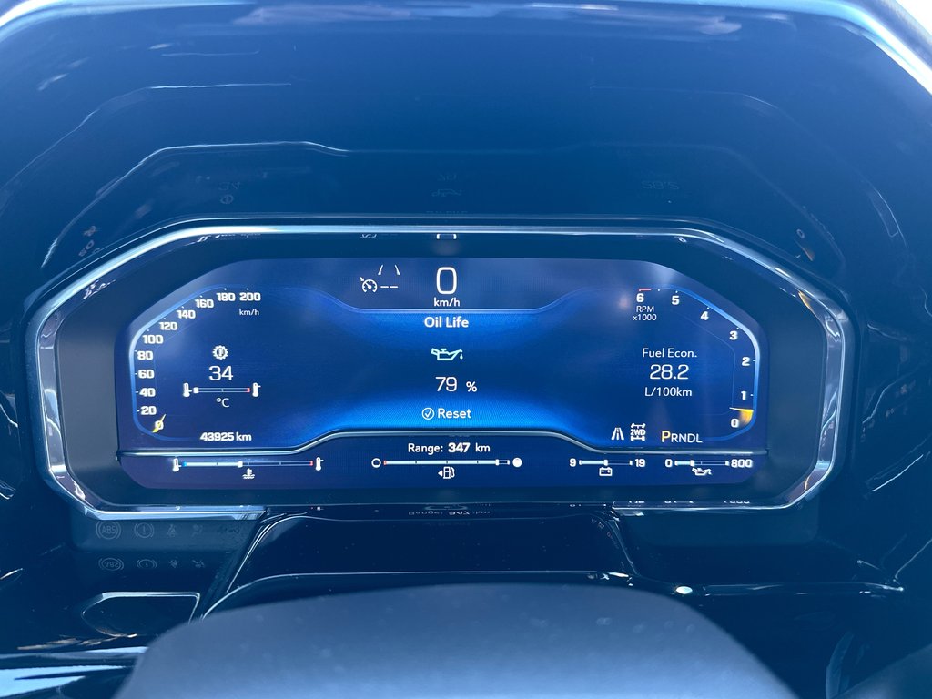 2025 Chevrolet Silverado 1500 LT Crew cab 4X4 in Amos, Quebec - 14 - w1024h768px