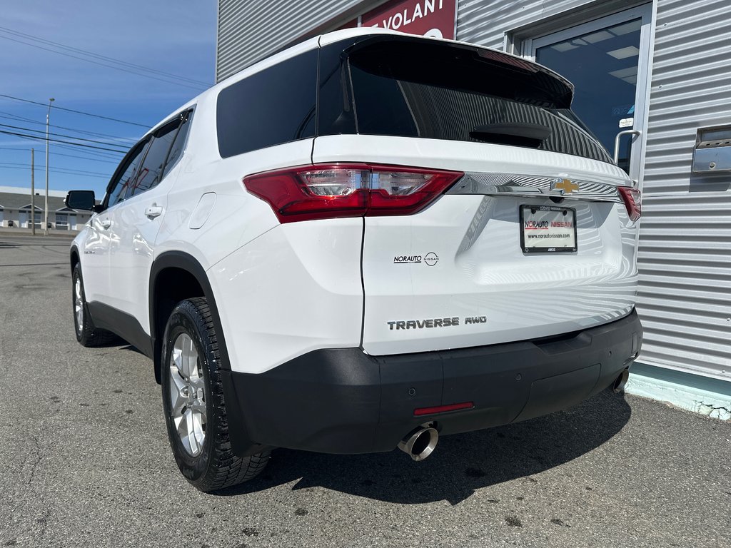 2020 Chevrolet Traverse LT AWD in Amos, Quebec - 5 - w1024h768px