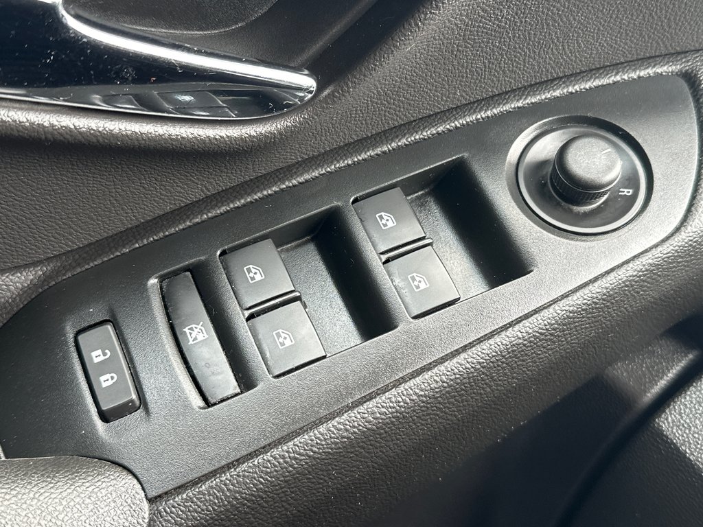 Chevrolet Trax LT 2016 à Amos, Québec - 16 - w1024h768px