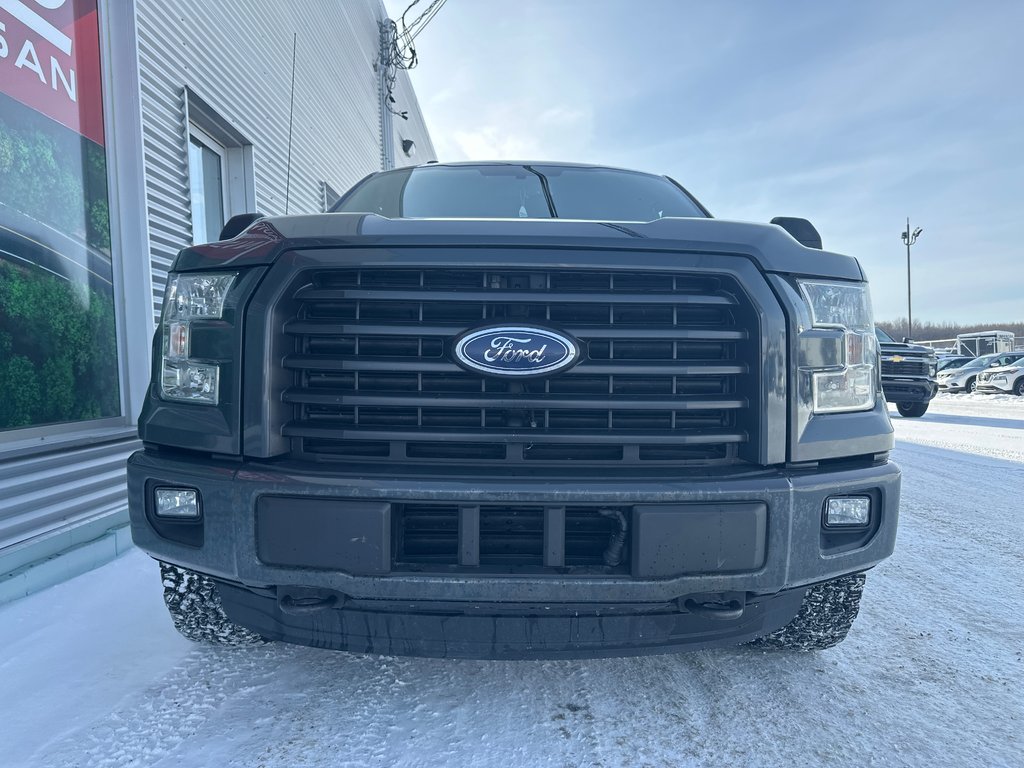 Ford F-150 XLT 301A 4X4 2016 à Amos, Québec - 7 - w1024h768px