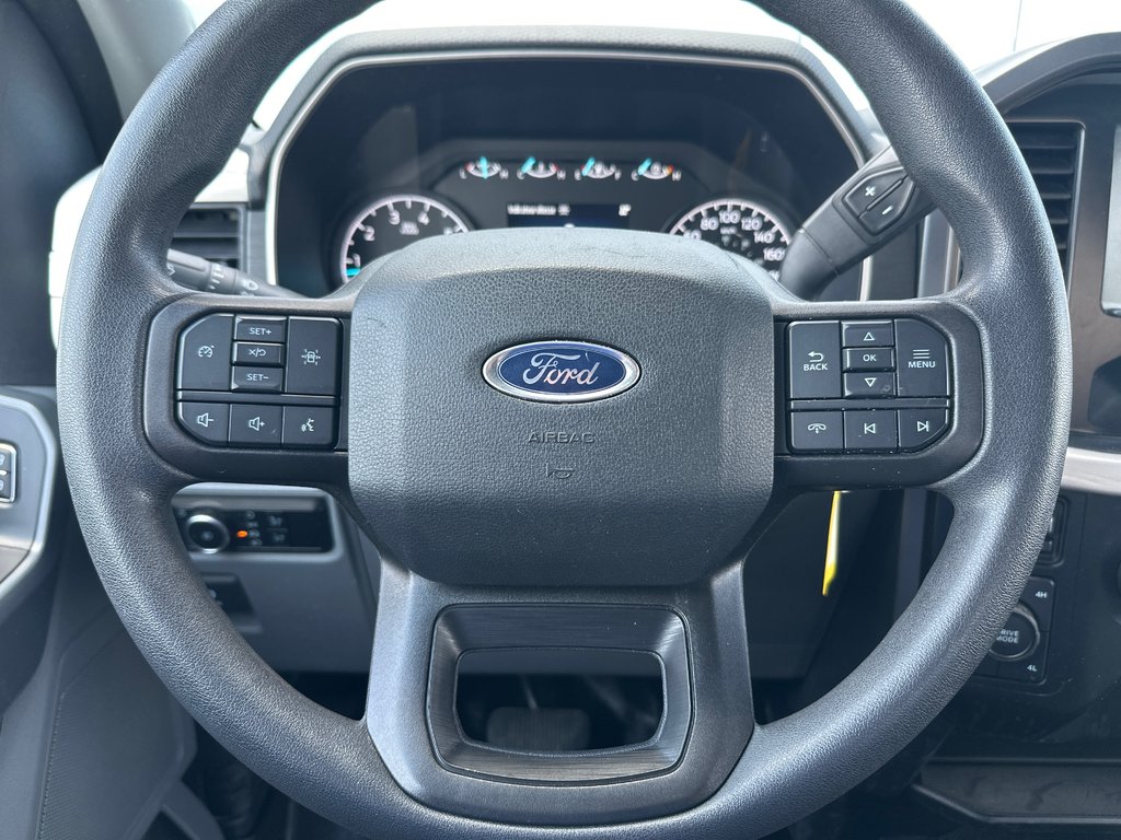 2023 Ford F-150 XLT Supercrew 4x4 in Amos, Quebec - 10 - w1024h768px