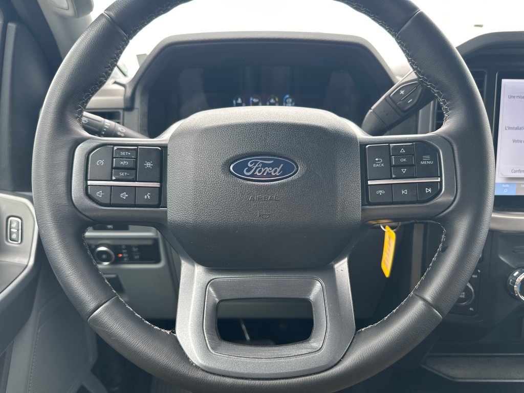 Ford F-150 XLT 4X4 SUPERCREW 2025 à Amos, Québec - 10 - w1024h768px