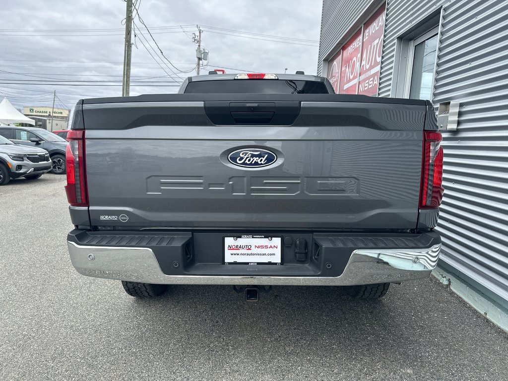 Ford F-150 XLT 4X4 SUPERCREW 2025 à Amos, Québec - 8 - w1024h768px