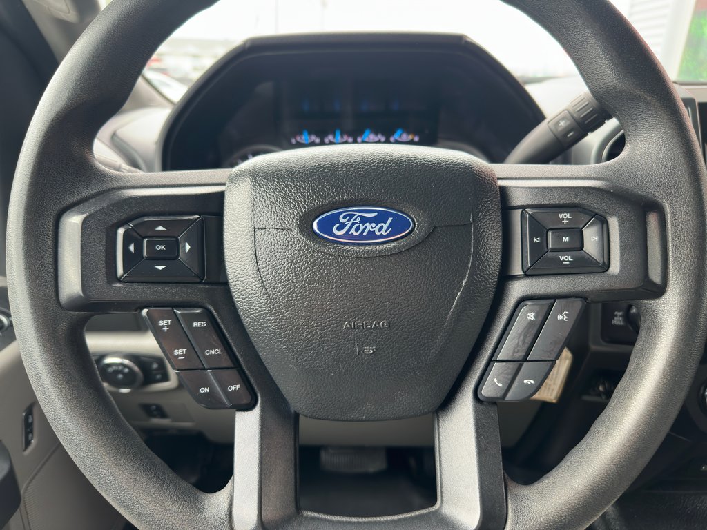Ford F-250 MOTEUR 6.2 XLT FX4 2022 à Amos, Québec - 10 - w1024h768px