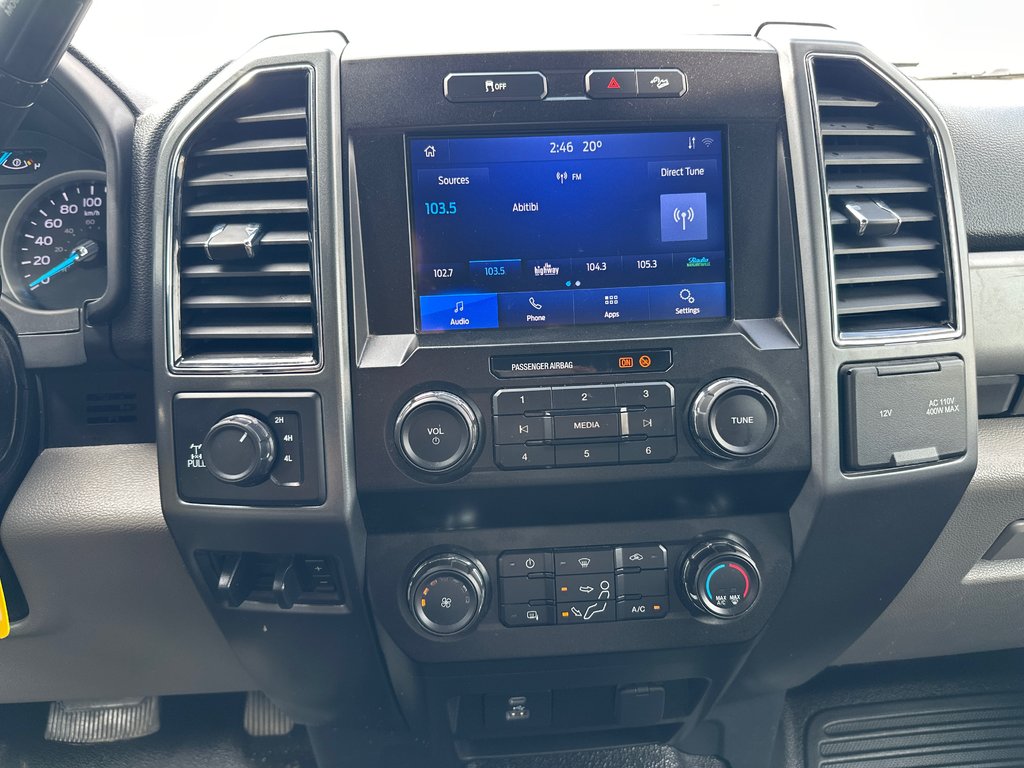2022 Ford Super Duty F-250 XLT FX4 in Amos, Quebec - 11 - w1024h768px