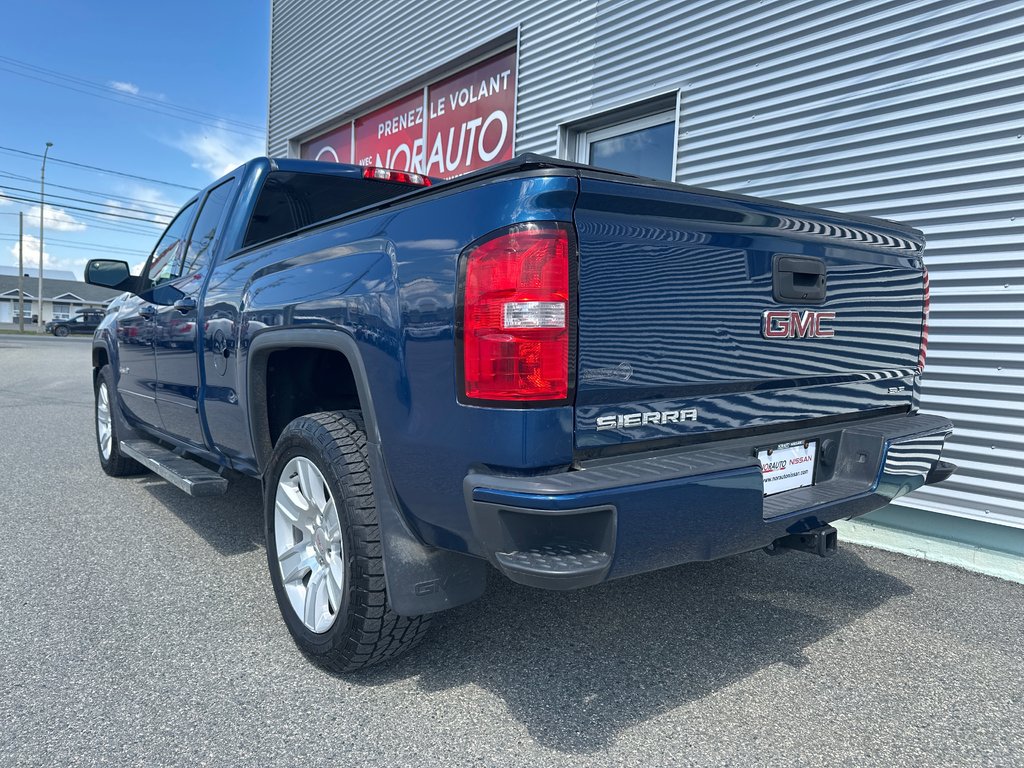 2017 GMC Sierra 1500 SLE 4X4 in Amos, Quebec - 5 - w1024h768px