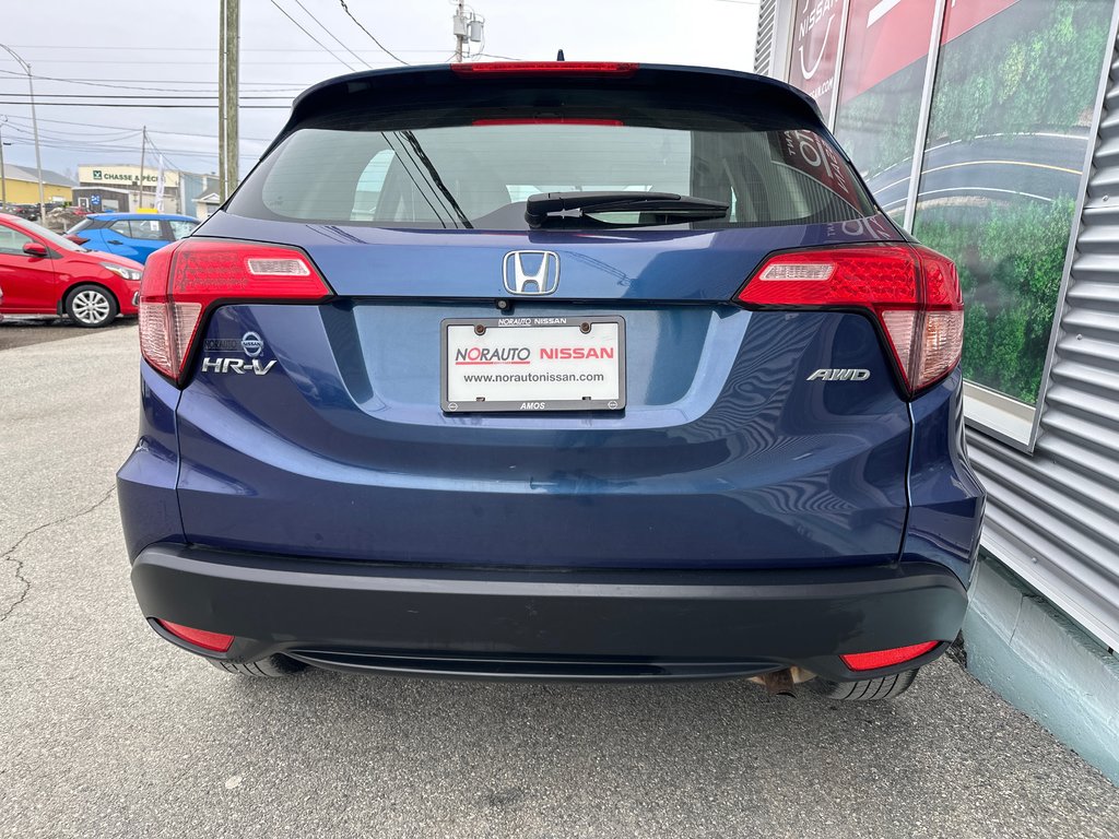 2016 Honda HR-V LX AWD in Amos, Quebec - 8 - w1024h768px