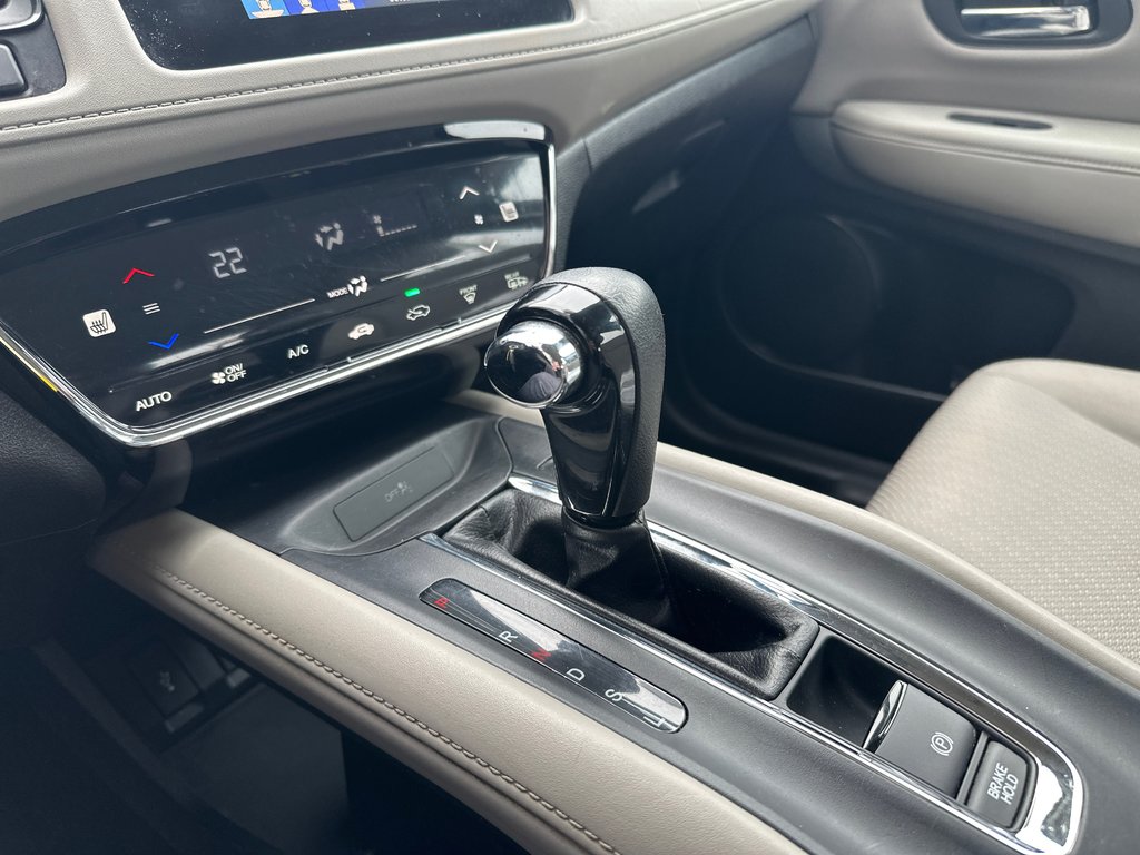 2016 Honda HR-V LX AWD in Amos, Quebec - 13 - w1024h768px