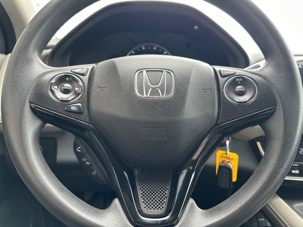 2016 Honda HR-V LX AWD in Amos, Quebec - 9 - w1024h768px