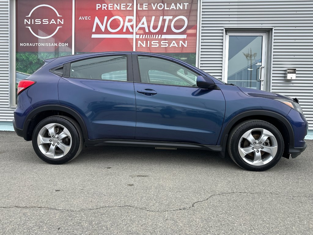 2016 Honda HR-V LX AWD in Amos, Quebec - 4 - w1024h768px