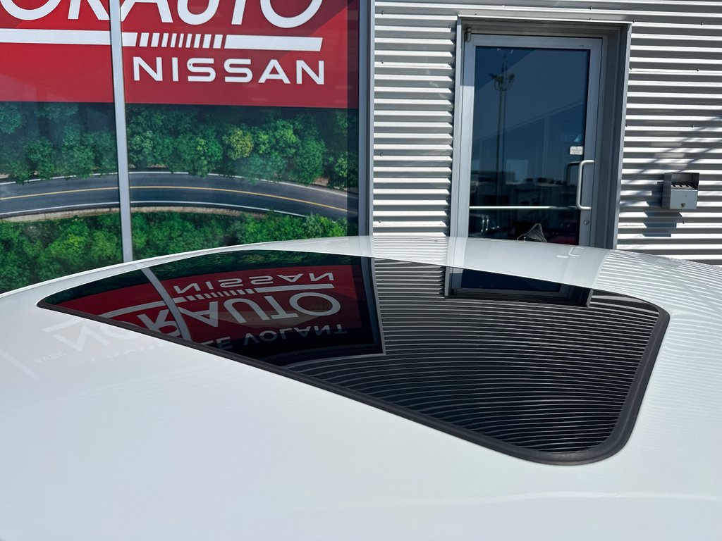 2022 Hyundai Elantra Preferred in Amos, Quebec - 16 - w1024h768px