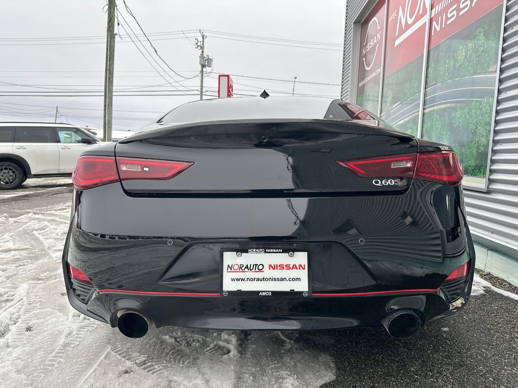 Infiniti Q60 3.0t Red Sport 400 2017 à Amos, Québec - 8 - w1024h768px