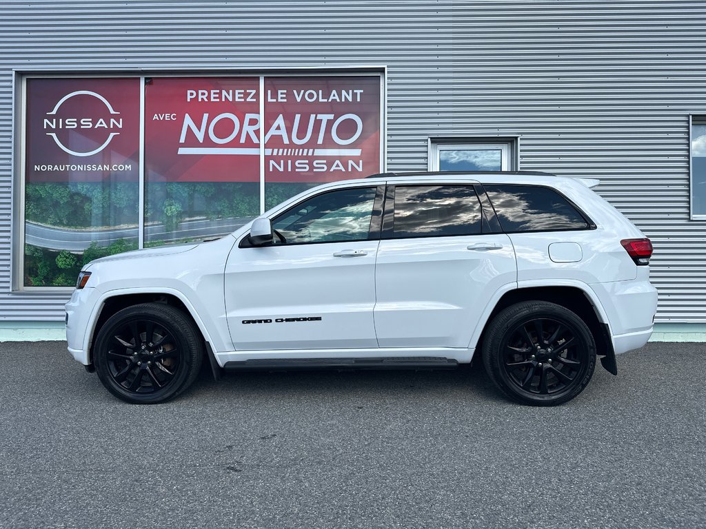 2019 Jeep Grand Cherokee Altitude 4X4 in Amos, Quebec - 3 - w1024h768px