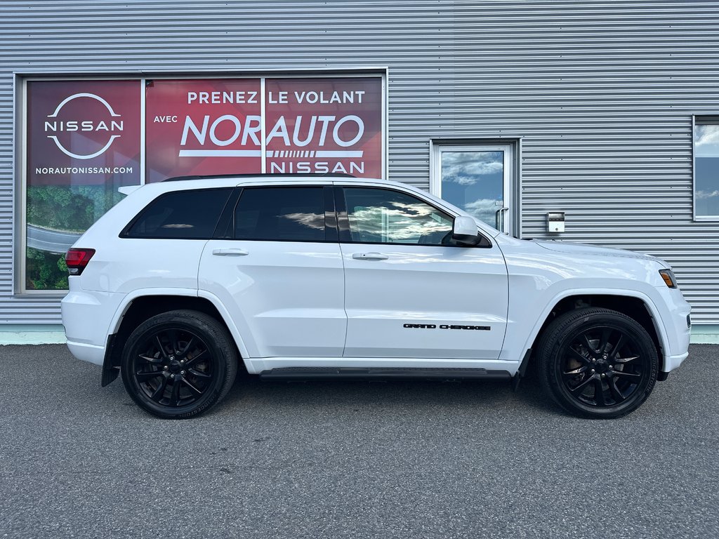 2019 Jeep Grand Cherokee Altitude 4X4 in Amos, Quebec - 4 - w1024h768px