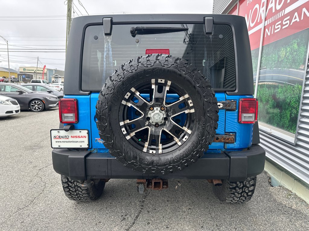 Jeep Wrangler Sport AUTOMATIQUE 2015 à Amos, Québec - 8 - w1024h768px