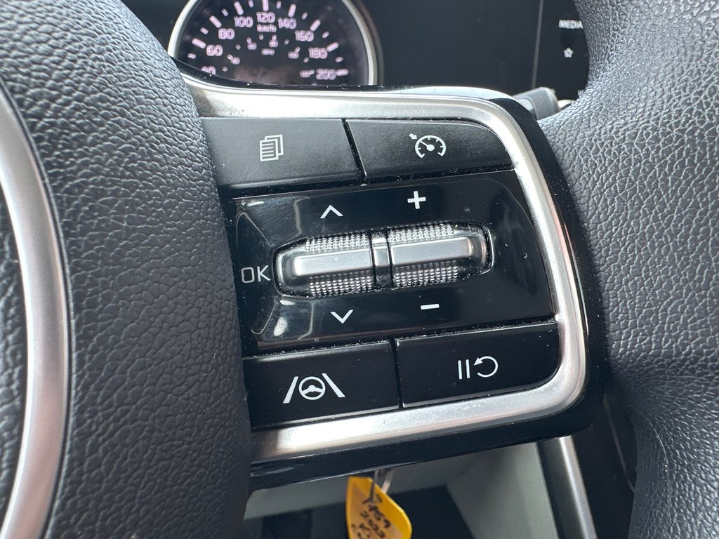 Kia Carnival LX 2022 à Amos, Québec - 14 - w1024h768px