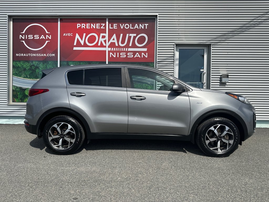 2020 Kia Sportage LX AWD in Amos, Quebec - 4 - w1024h768px