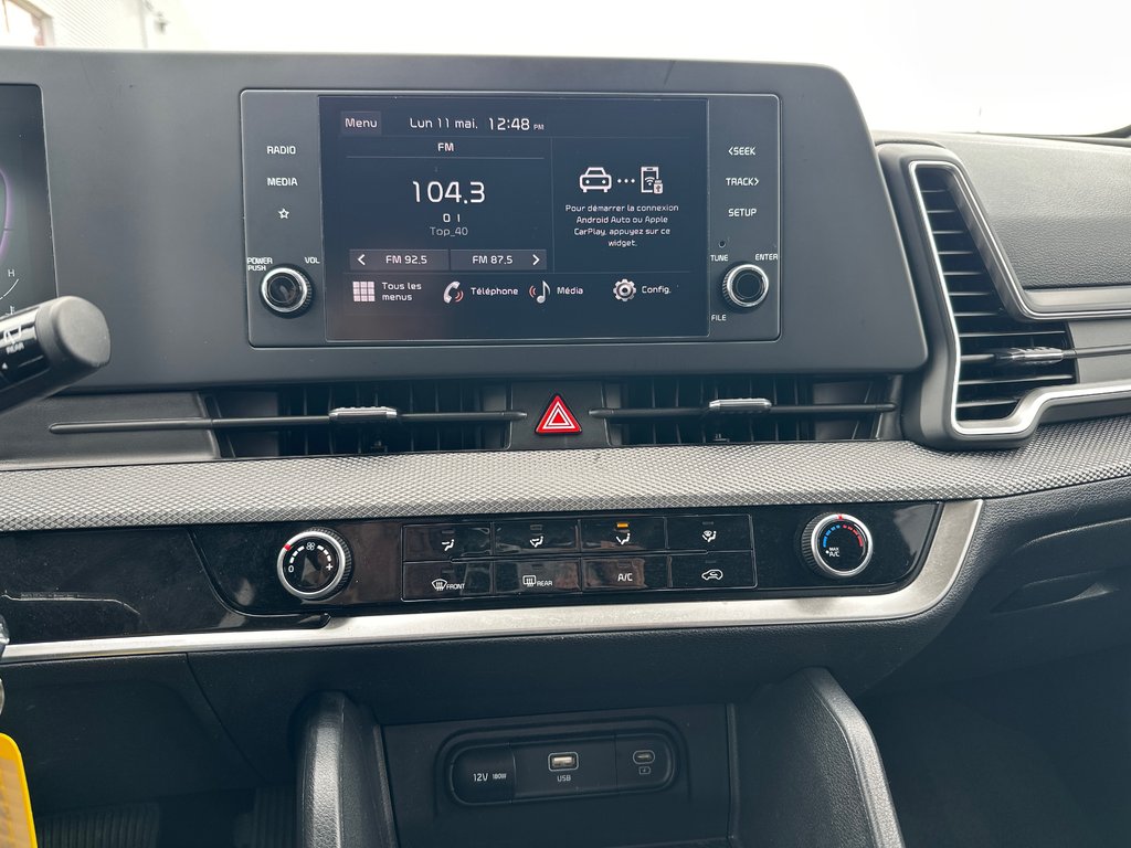 2024 Kia Sportage LX AWD in Amos, Quebec - 11 - w1024h768px