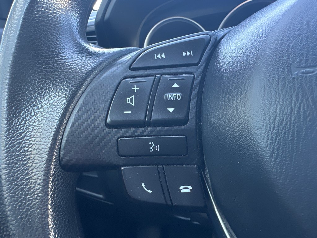 2016 Mazda CX-5 GX TA in Amos, Quebec - 13 - w1024h768px