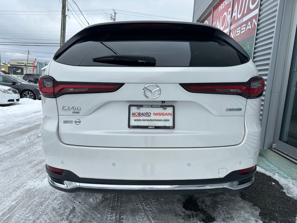 Mazda CX-90 PHEV GT 2024 à Amos, Québec - 8 - w1024h768px
