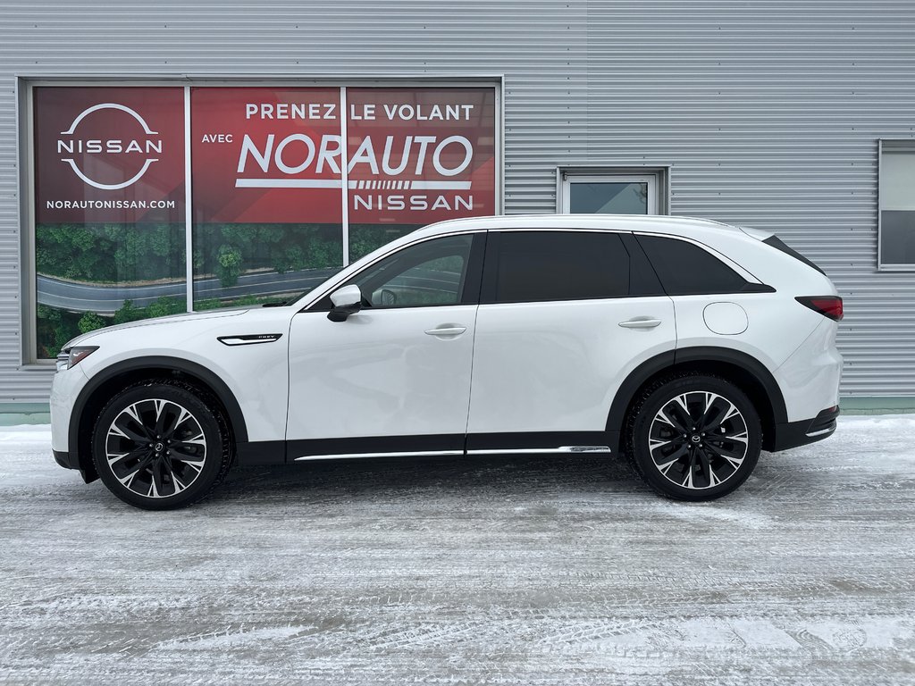 Mazda CX-90 PHEV GT 2024 à Amos, Québec - 3 - w1024h768px