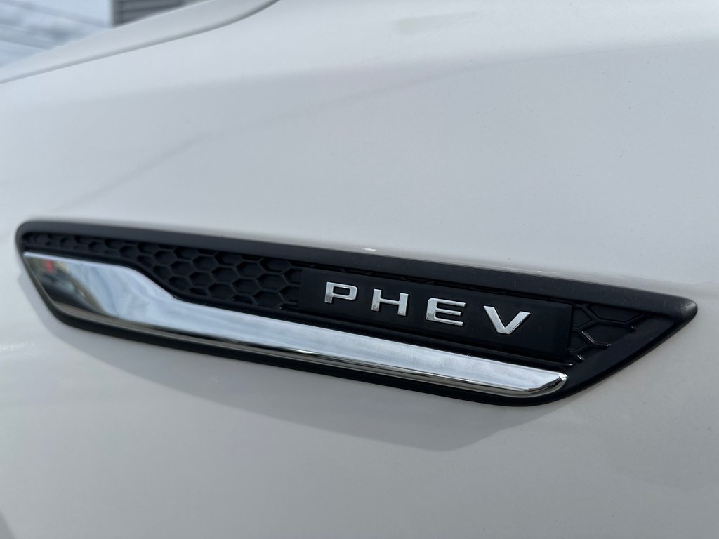 2024 Mazda CX-90 PHEV GT in Amos, Quebec - 24 - w1024h768px