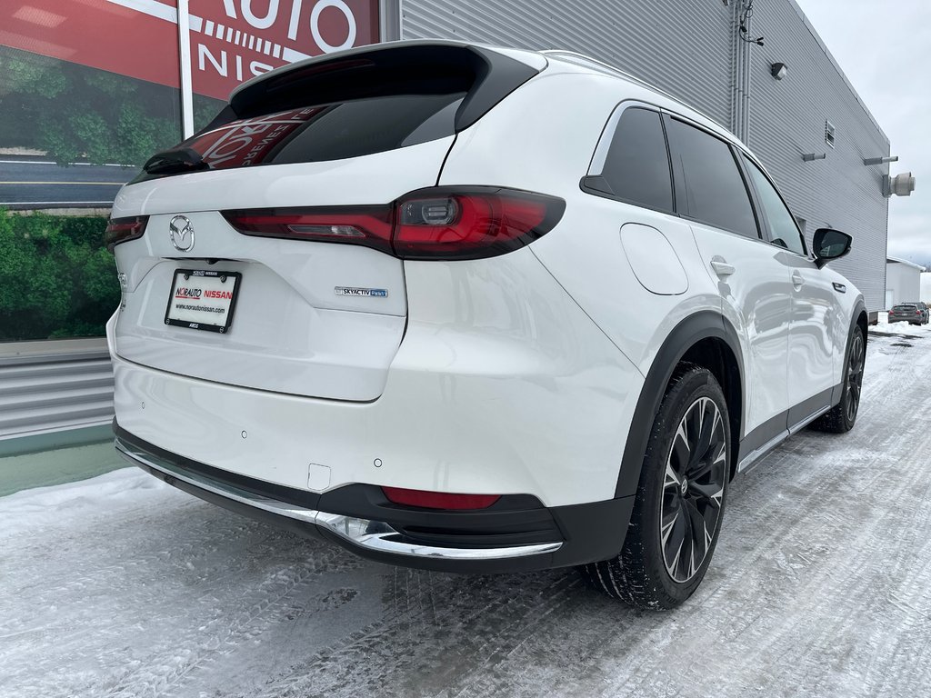 Mazda CX-90 PHEV GT 2024 à Amos, Québec - 6 - w1024h768px