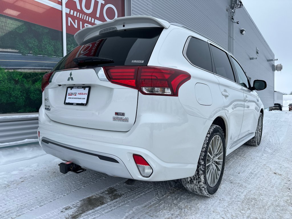 2021 Mitsubishi Outlander PHEV SE AWD in Amos, Quebec - 6 - w1024h768px