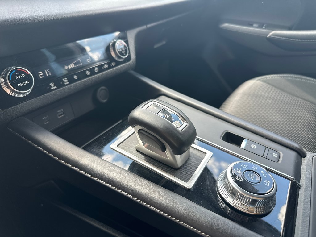 Mitsubishi Outlander ES S-AWC 2022 à Amos, Québec - 12 - w1024h768px