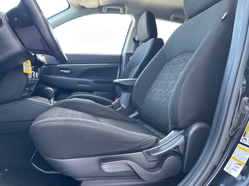 Mitsubishi RVR SE AWC 2021 à Amos, Québec - 9 - w1024h768px