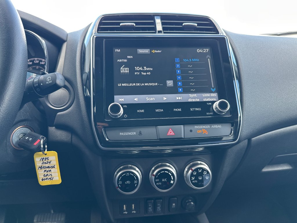 2024 Mitsubishi RVR SE AWC in Amos, Quebec - 10 - w1024h768px