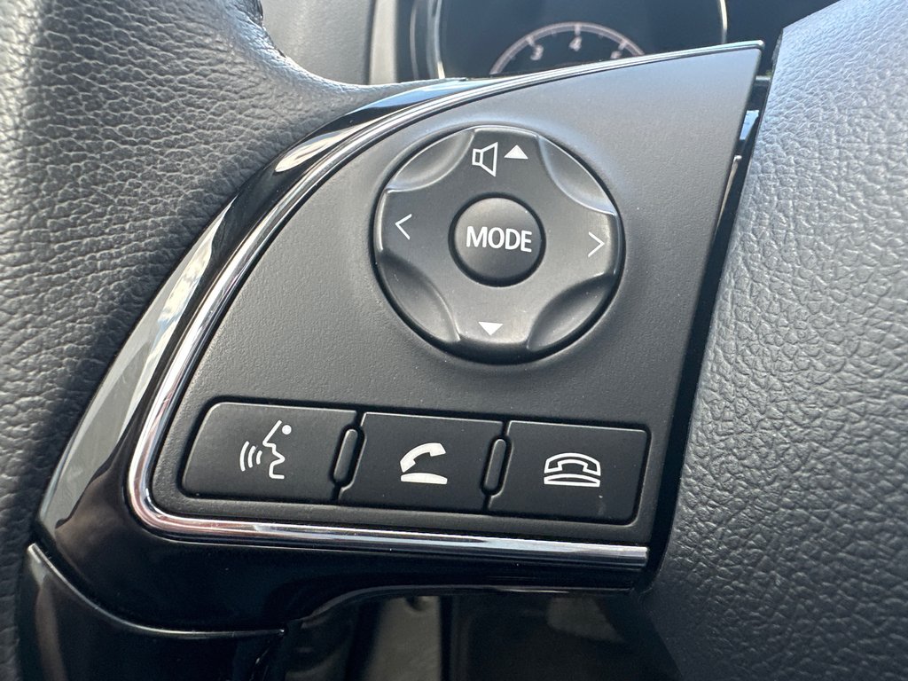 2024 Mitsubishi RVR SE AWC in Amos, Quebec - 12 - w1024h768px