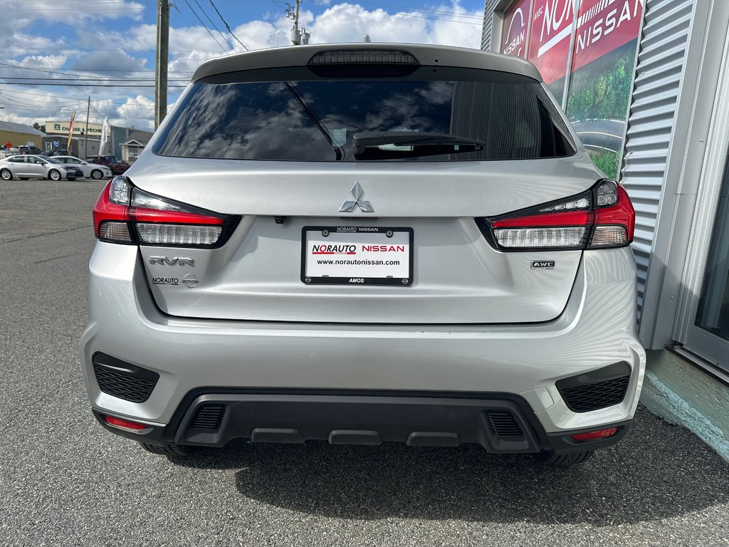 2024 Mitsubishi RVR SE AWC in Amos, Quebec - 6 - w1024h768px