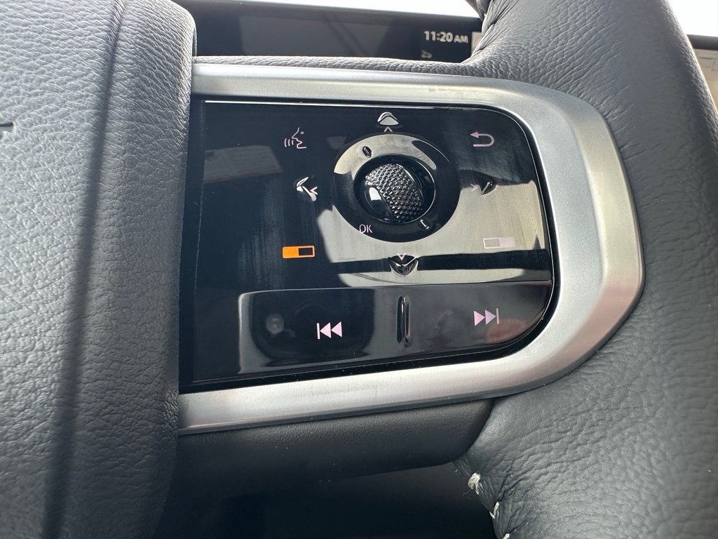 Nissan Armada Platinum 2026 à Amos, Québec - 14 - w1024h768px