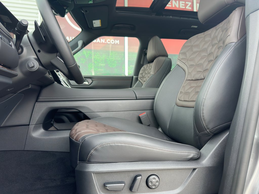 Nissan Armada Platinum 2026 à Amos, Québec - 8 - w1024h768px