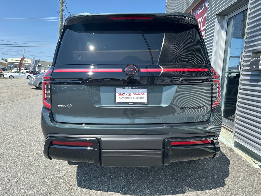 2026 Nissan Armada PRO-4X in Amos, Quebec - 8 - w1024h768px