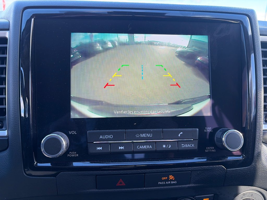 2022 Nissan Frontier SV Sport 4X4 in Amos, Quebec - 12 - w1024h768px