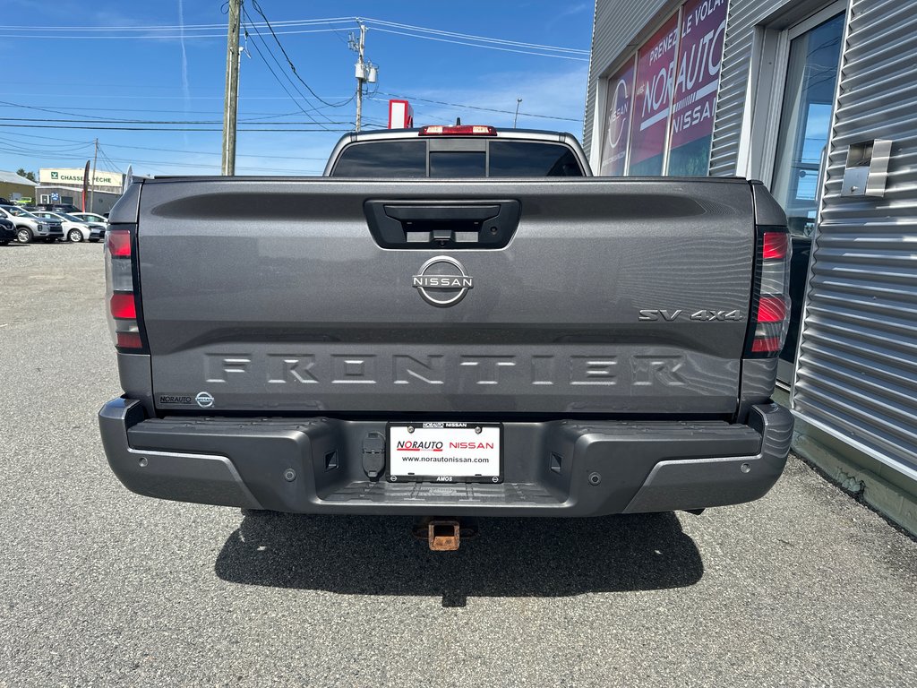 Nissan Frontier SV Sport 4X4 2022 à Amos, Québec - 8 - w1024h768px