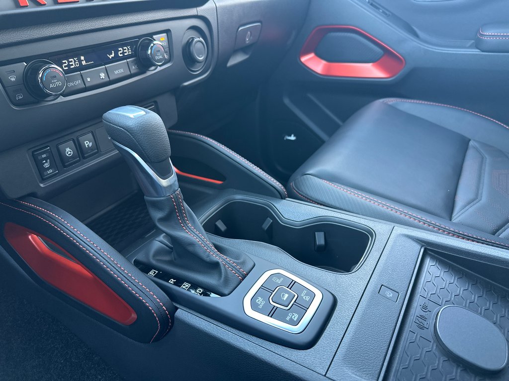 2027 Nissan Frontier PRO-4X Luxury Short Wheel Base in Amos, Quebec - 13 - w1024h768px
