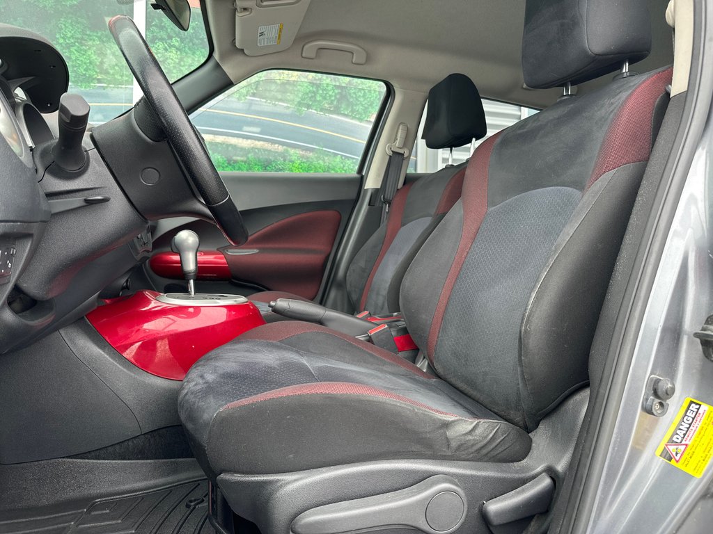 2014 Nissan Juke SV AWD in Amos, Quebec - 9 - w1024h768px