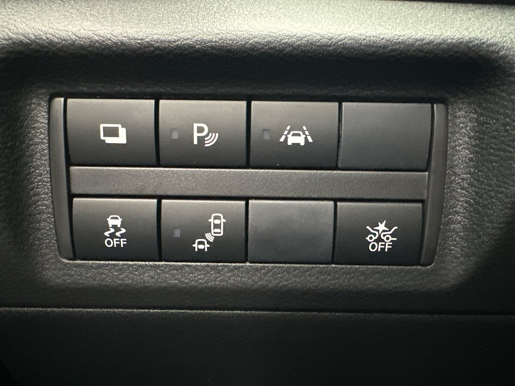 Nissan Kicks Play S 2025 à Amos, Québec - 10 - w1024h768px