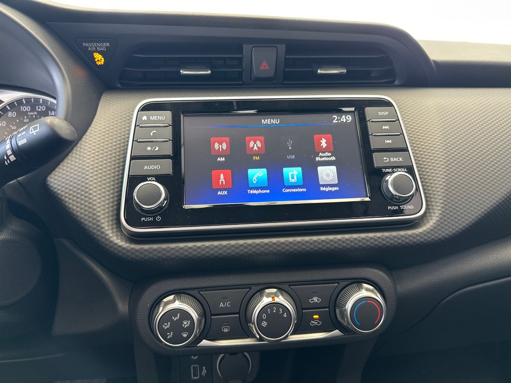Nissan Kicks Play S 2025 à Amos, Québec - 6 - w1024h768px