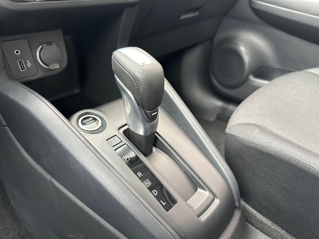 Nissan Kicks Play S 2025 à Amos, Québec - 10 - w1024h768px